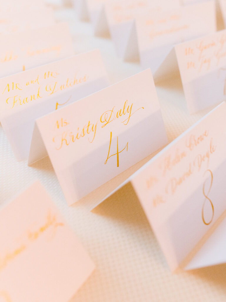 Tableau de Mariage Escort Cards made Calligraphy